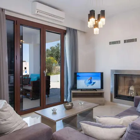 Villa Marilia By Vintage Travel *