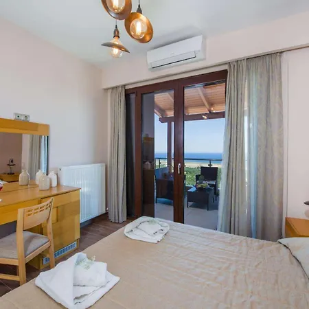 Marilia By Vintage Travel Maleme (Crete)